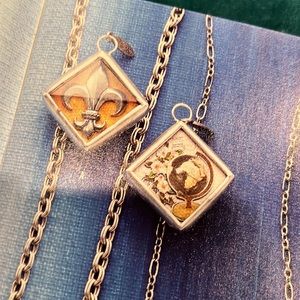 Jewel Kade pewter flyer de Lis II